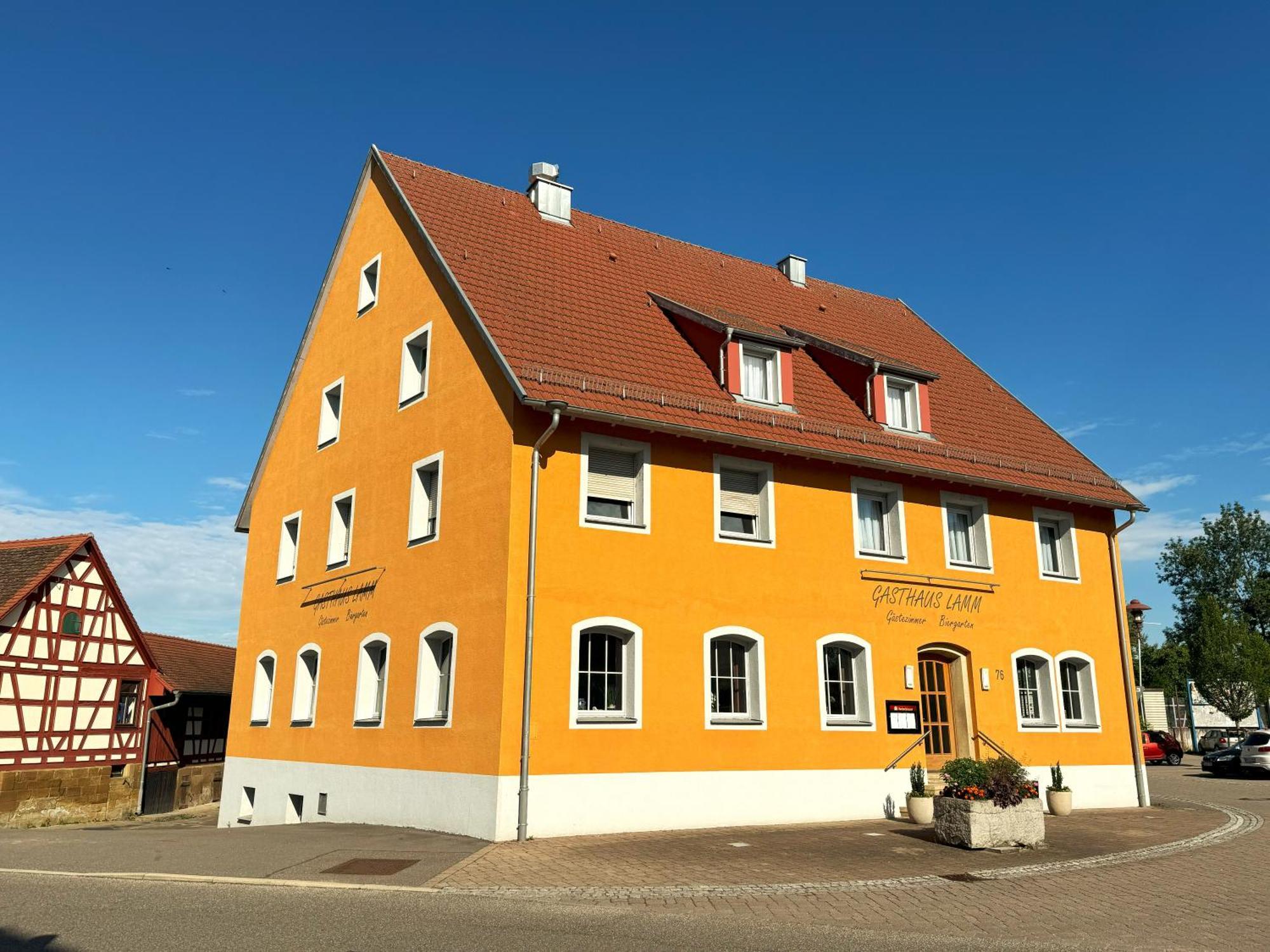 Gasthaus Lamm Neuenstadt am Kocher Exterior photo